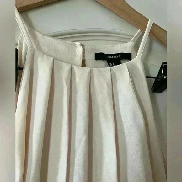 Forever 21 Ivory Dress, Lined, Women’s Size Small Open Back - Picture 3 of 13